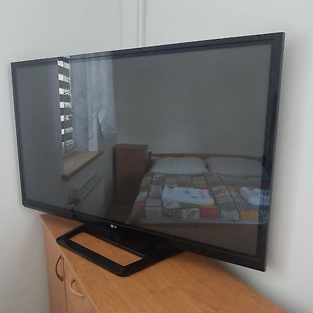 Apartman Amsel Ostrov  Εξωτερικό φωτογραφία
