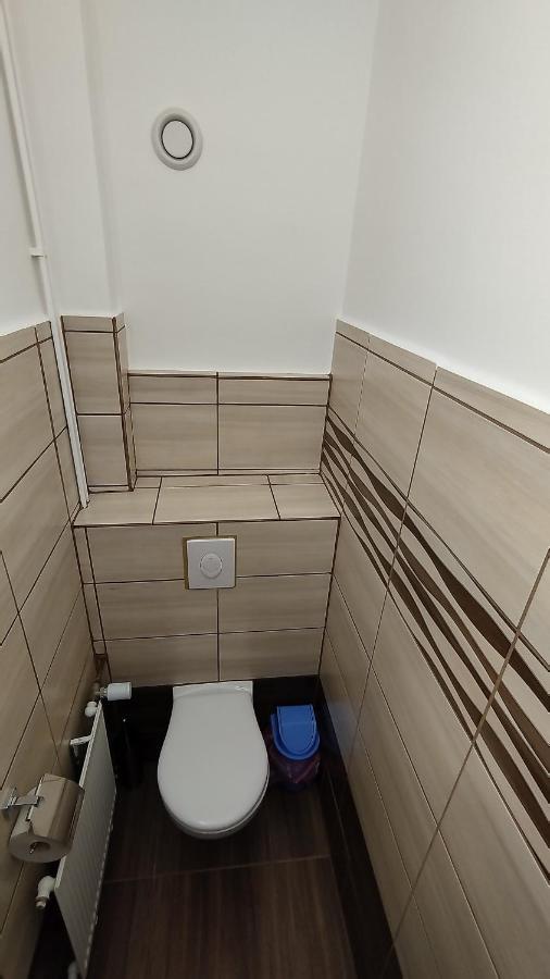 Apartman Amsel Ostrov  Εξωτερικό φωτογραφία