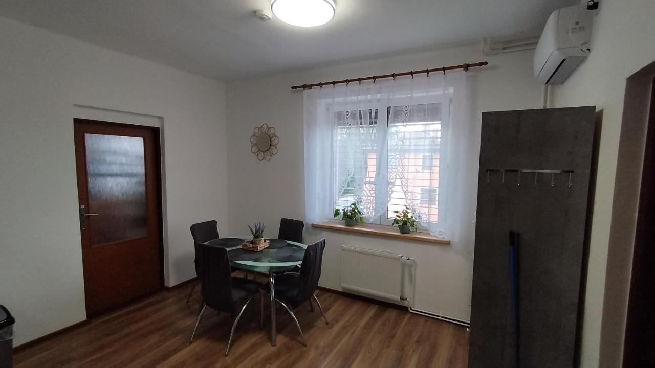 Apartman Amsel Ostrov  Εξωτερικό φωτογραφία