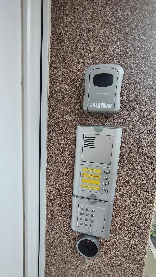 Apartman Amsel Ostrov  Εξωτερικό φωτογραφία